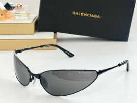 Picture of Balenciga Sunglasses _SKUfw56643468fw